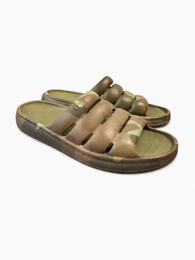 UGG Sport Yeah Camopop Slides Men’s 11 Camo Foam Sandals Lightweight Summer